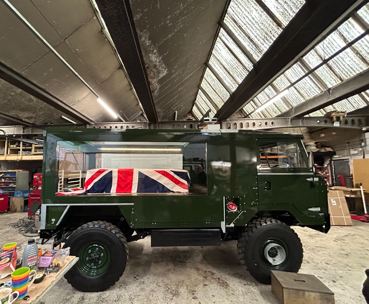 1975 Land Rover Other Image 4
